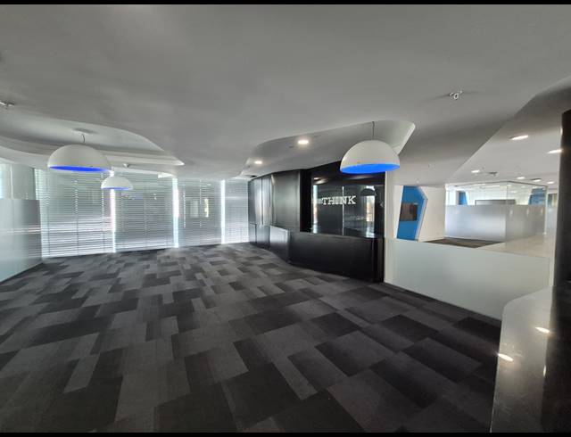 1,094M² OFFICE TO LET IN SANDTON CENTRAL